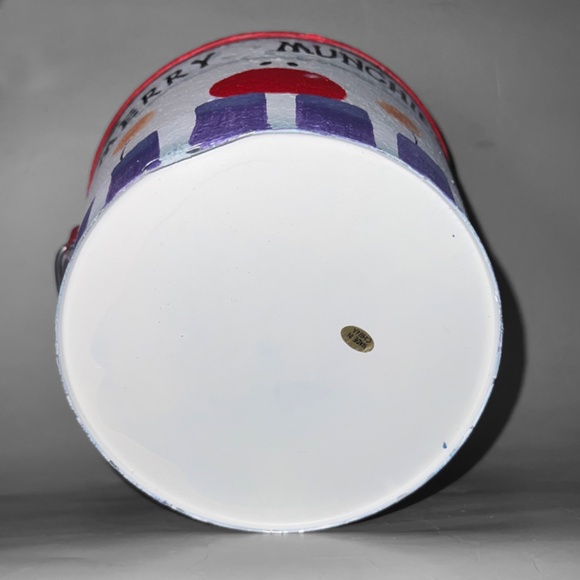 Merry Munchies Snowman Snack Bucket - Picture 7 of 8